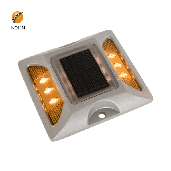 One-way road lighting solution with Solar LED road stud 